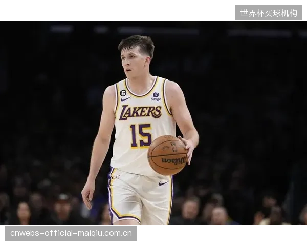 美国队战术趋于保守务实，贝尔哈特牺牲部分控球权以换取更高的进攻效率。